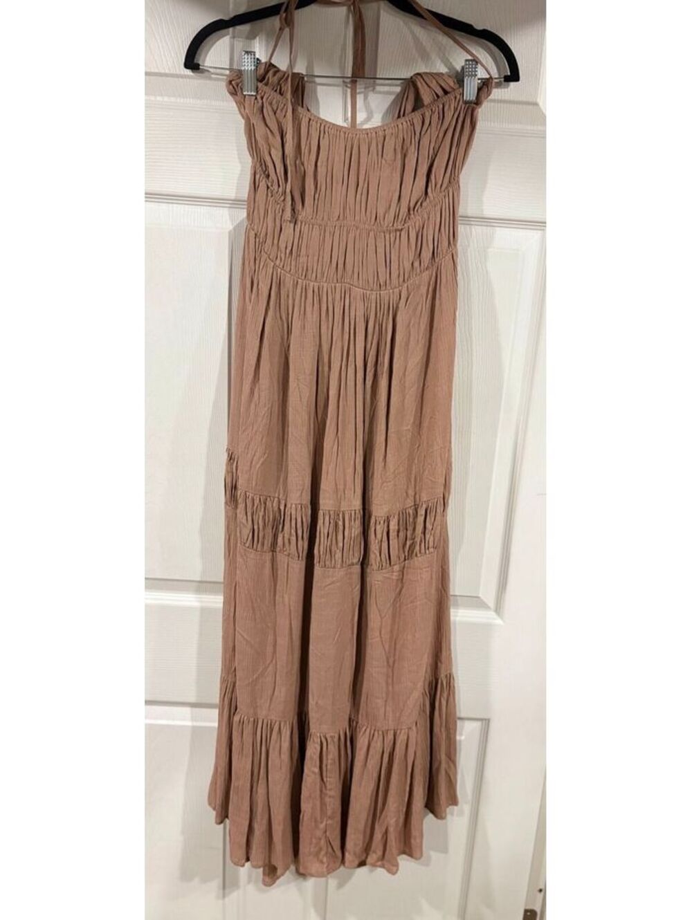 #236 NWT Promesa Medium maxi dress
